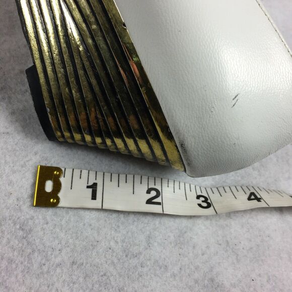 Vintage Magdesians for Jacobsons Low Wedge Heels 9.5 M White Leather Gold Plate - Picture 3 of 11